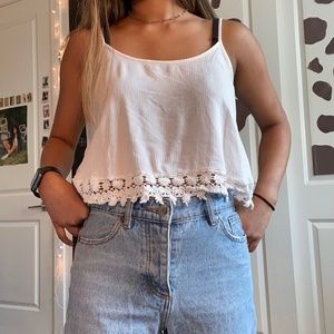 White tank top w/ floral laced detailing